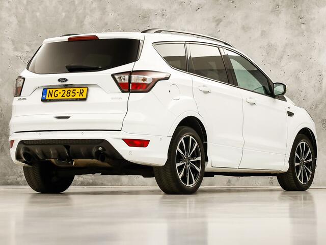 Ford KUGA 1.5 EcoBoost ST Line (PANORAMADAK, APPLE CARPLAY, GROOT NAVI, STUUR/STOELVERWARMING, CAMERA, SPORTSTOELEN, GETINT GLAS, TREKHAAK, CRUISE, NIEUWE APK, NIEUWSTAAT)