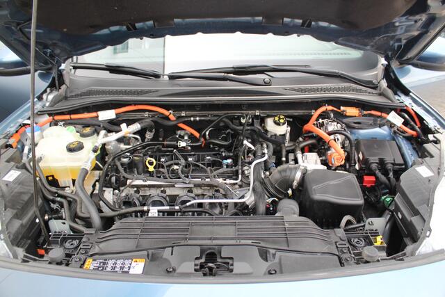 Ford KUGA 2.5-225pk PHEV ST-Line X. Hybride rijden voor een reëel bedrag ! Autm. airco dual, navigatie, telefoonvoorb., camera v+a, adaptieve cruise control, lane- en side assist, stoel-, stuur- en voorraamverw., Apple carplay/Android auto etc.