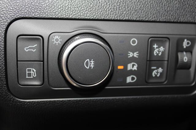 Ford KUGA 2.5-243pk PHEV ST-Line X. Febr. 2026, slechts 9.800km ! Autm. airco dual, elektr. panodak, elektr. trekhaak, elektr. achterklep, leer/alcantara, klep, LED verl., navigatie, telefoonvoorb., stoel-, stuur-, voorraam- en achterbankverw., side- en lan