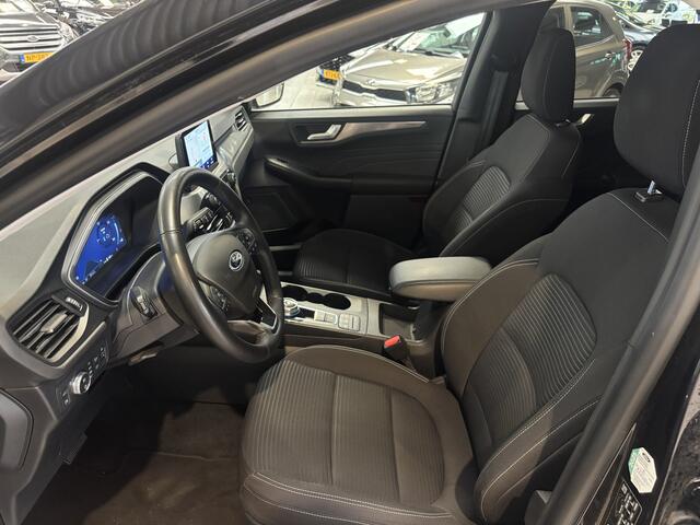 Ford KUGA 2.5 PHEV 225 pk Titanium | Trekhaak | Winterpack | Elekt. achterklep | Keyless | 18" LMV | 100% dealer onderhouden |
