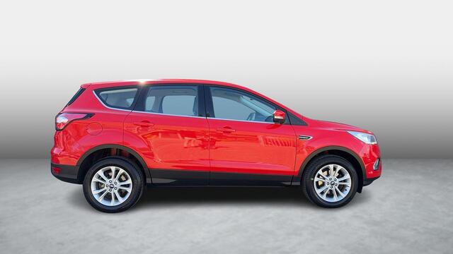 Ford KUGA 1.5 EcoBoost Titanium , Trekhaak, Half Leder, Claima, Navi, LMV, Apple Carplay, Camera, Stoelverwarming, Cruise, Voorruitverwarming, PDC