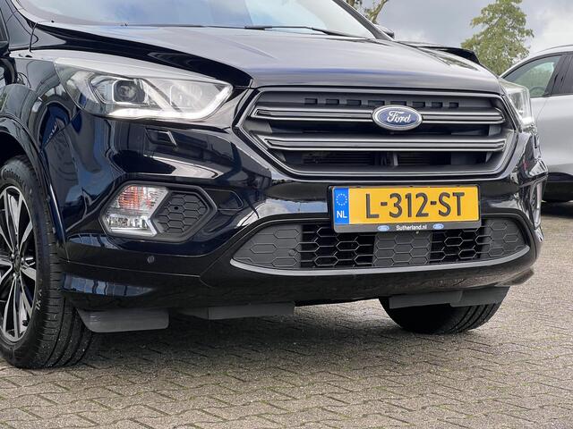 Ford KUGA 1.5 EcoBoost ST Line | Winterpack | Trekkaak | 2000kg trekgewicht | Panoramadak | 19 inch lichtmetalen velgen |