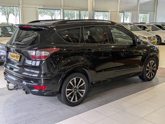 Ford KUGA 1.5 EcoBoost Vignale Airco, Cruise Control, Trekhaak, Stuurbekrachtiging