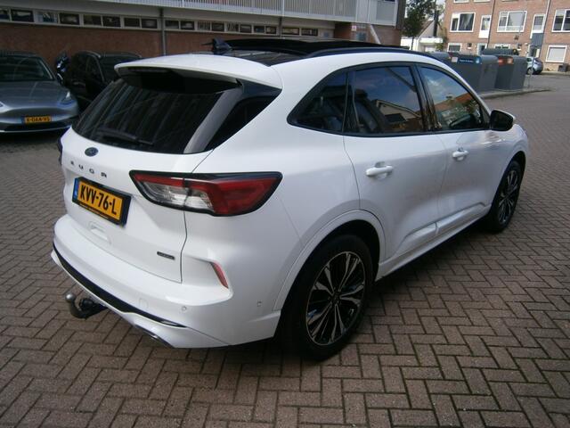 Ford KUGA 2.5 PHEV ST-Line X | trekhaak,panoramadak,winterpack,head up