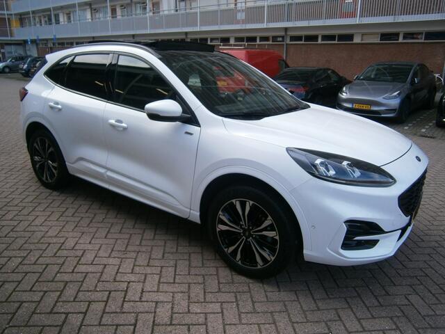 Ford KUGA 2.5 PHEV ST-Line X | trekhaak,panoramadak,winterpack,head up