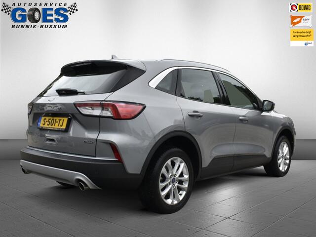 Ford KUGA 2.5 PHEV Titanium