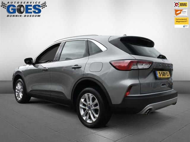 Ford KUGA 2.5 PHEV Titanium
