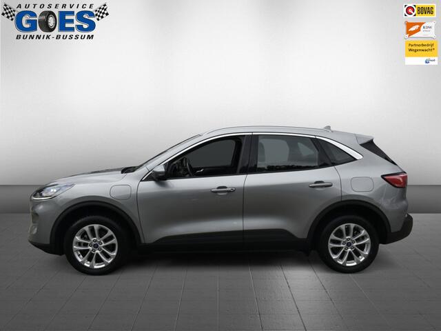 Ford KUGA 2.5 PHEV Titanium