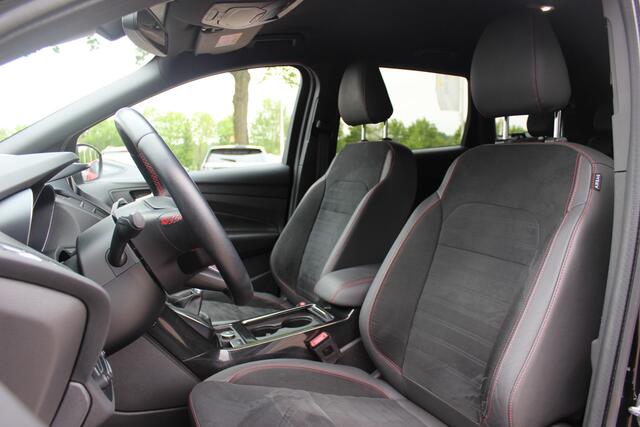 Ford KUGA 1.5 EcoBoost ST Line 182pk / Camera / CarPlay / Keyless / 18'' / Stoel+Stuurverwarming / DAB / Cruise Control