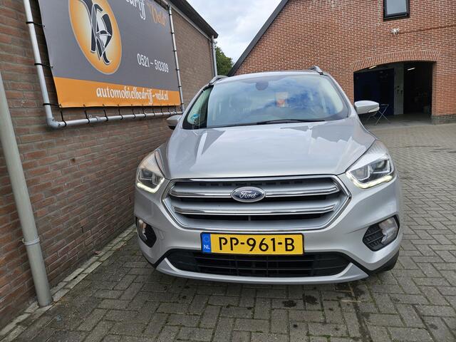 Ford KUGA 1.5 EcoBoost Titanium (koppakking defect)