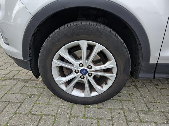Ford KUGA 1.5 EcoBoost Titanium (koppakking defect)