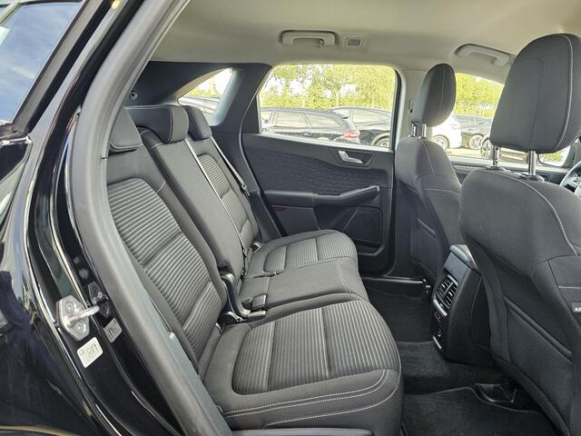 Ford KUGA 2.5 PHEV Titanium 225 pk | Winterpack | Cruise Control | Climate Control | Lane assist | PDC v+a etc.