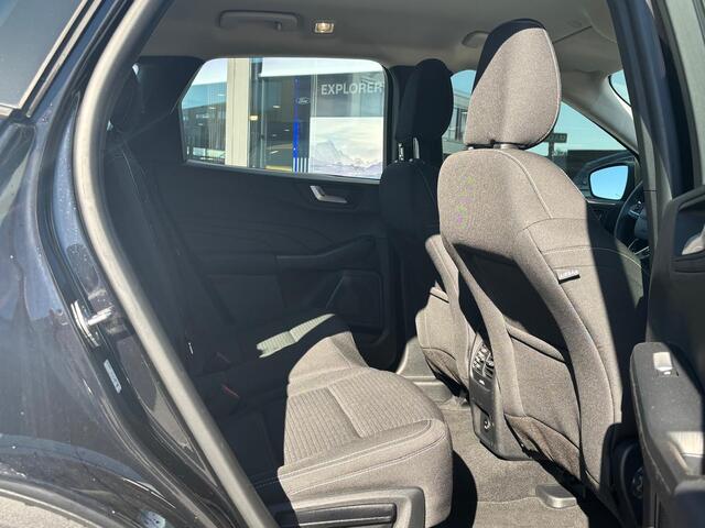 Ford KUGA 2.5 PHEV Titanium | Navigatie | Stoelverwarming | LED Koplampen | Achteruitrijcamera | Keyless entry & Go |