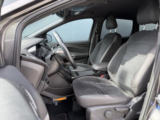 Ford KUGA BWJ 2018 | 1.5T 150PK ST Line | TREKHAAK | CLIMA | NAVI | 18'' LMV | CAMERA A | PDC | LED | CARPLAY |