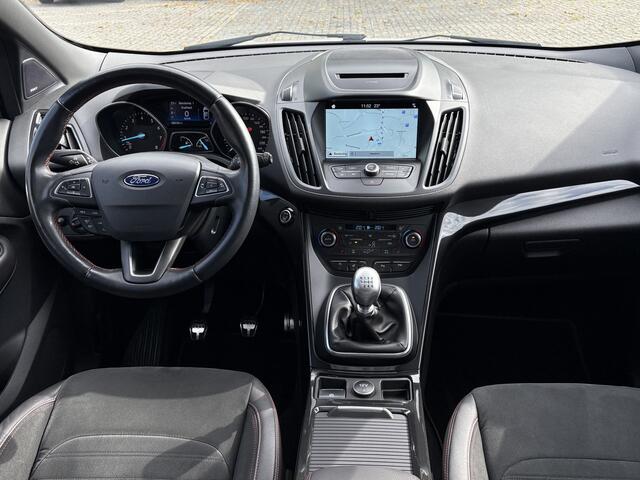 Ford KUGA 1.5 EcoBoost ST Line | Pano | Schuifdak | Sony | Camera | Carplay/Android | Alcantara | Interesse? Bel of App naar: 06 30 51 05 90