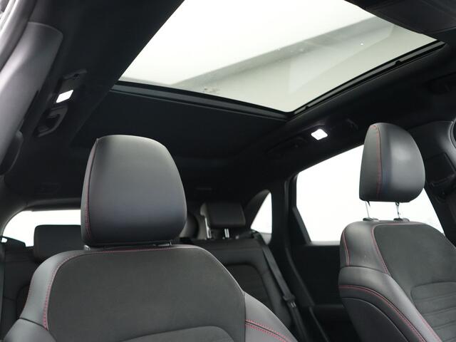 Ford KUGA 2.5 PHEV ST-Line X 225pk Dealer O.H | Trekhaak Afn. | Panodak | Adaptive Cruise | Head Up | 360 Camera | Bang & Olufsen | Alcantara Sportstoelen Verwarmd | Stuur Verwarmd | Blis | Apple Carplay | Keyless | Navigatie | DAB | 20"L.M | Plug In Hybrid |