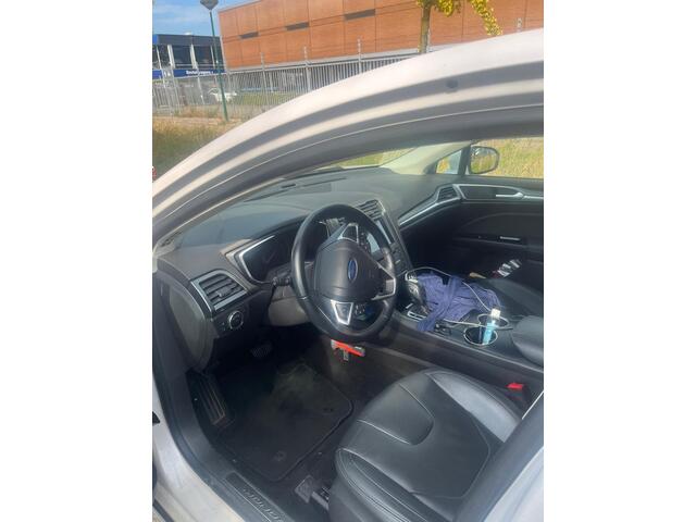 Ford MONDEO 2.0 IVCT HEV Titanium X