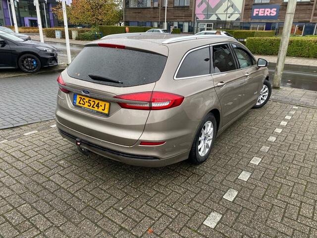 Ford MONDEO Wagon 2.0 IVCT HEV Titanium 187pk | Adaptieve Cruise | Trekhaak | Panorama Dak