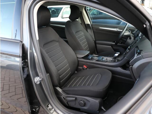 Ford MONDEO 2.0 IVCT HEV Titanium I Navi I Camera I Keyless