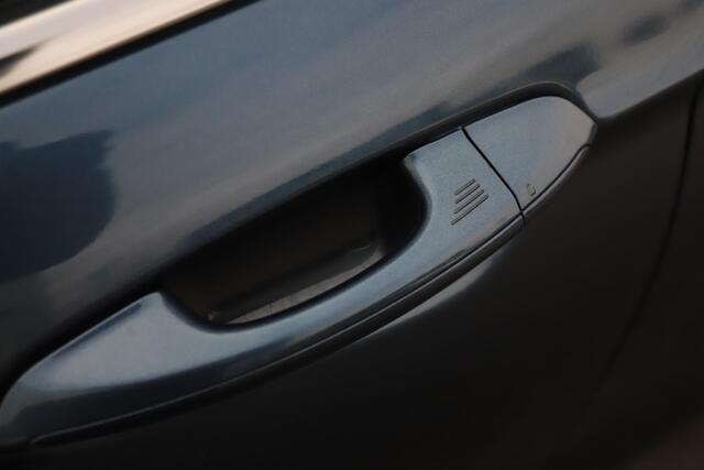 Ford MONDEO Wagon 2.0 IVCT HEV Titanium Trekhaak Keyless Navigatie Carplay Clima Cruise Lane Assist 16 inch LMV
