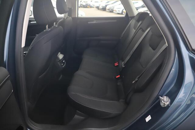 Ford MONDEO Wagon 2.0 IVCT HEV Titanium Trekhaak Keyless Navigatie Carplay Clima Cruise Lane Assist 16 inch LMV