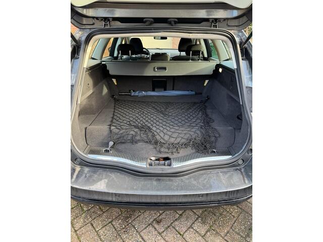 Ford MONDEO Wagon 2.0 IVCT HEV Titanium 187pk Cruise Control | Navigatie | Apple Carplay / Android Auto | Climate control