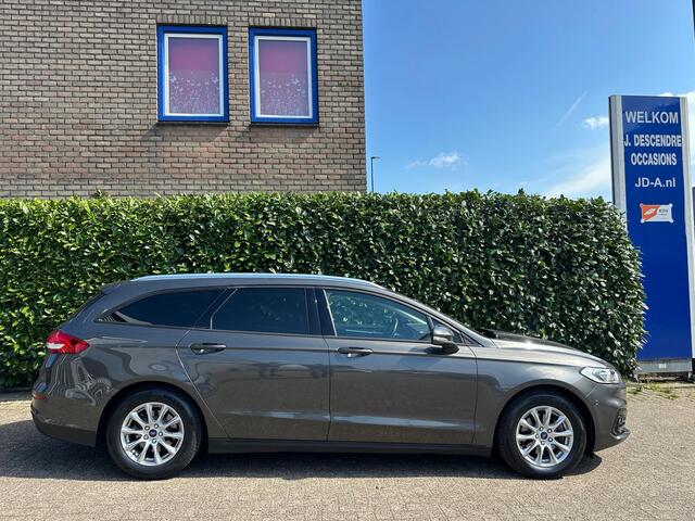 Ford MONDEO Wagon 1.5 Titanium Climate C, Cruise C, Navigatie, Camera!!!! !!!!ZATERDAG 04-04 ZIJN WIJ GEOPEND VAN 9:00 / 15:00 !!!!