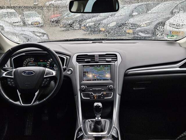 Ford MONDEO Wagon 1.5 Titanium NAVI TEL CC PDC SYNC KEYLESS