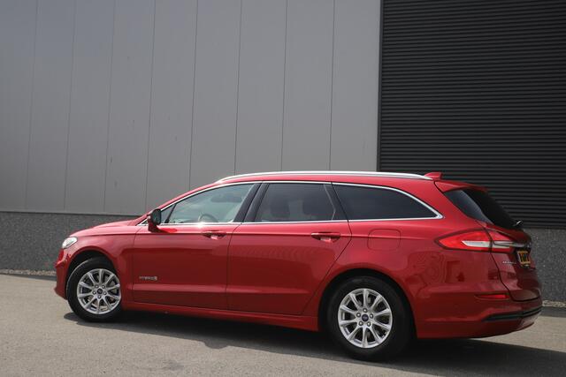 Ford MONDEO Wagon 2.0 IVCT 187pk Hybrid/Automaat/Titanium/Adaptive cruise/Camera