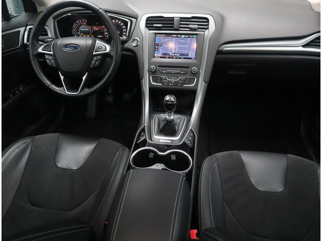 Ford MONDEO 1.5 Titanium / Panoramadak