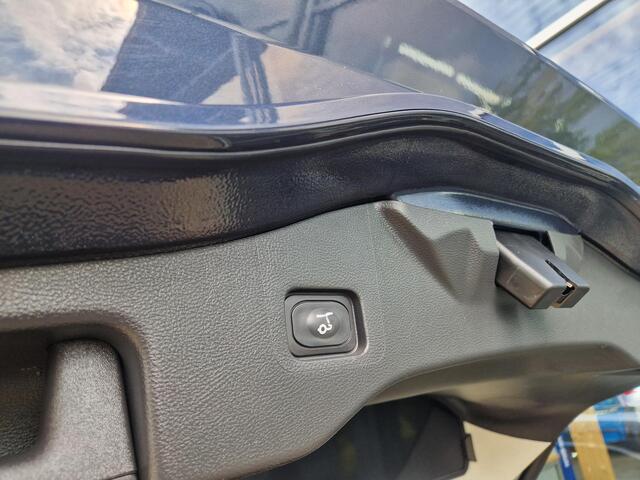 Ford MONDEO Wagon 2.0 IVCT HEV Vignale Full Options!! | oa. Pano.dak | Driver Ass.Pack | Technology Pack | Stoelmassage, verwarming én verkoeling! | !