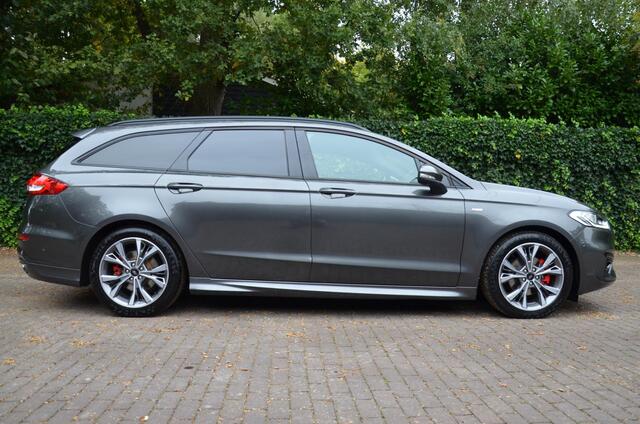 Ford MONDEO Wagon 2.0 IVCT HEV ST-Line Navi/Pdc/Ecc/Stoelverwarming/Apple Carplay/Android Auto/ Privacy Glass/Elektrisch verstelb. bestuurdersstoel met geheugen/Achteruitrijcamera