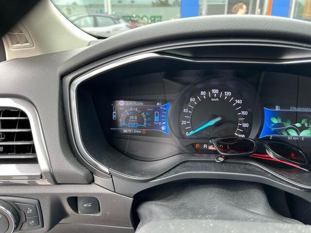 Ford MONDEO Wagon 2.0 IVCT HEV Titanium | Cruise control | Trekhaak | Winter pack |