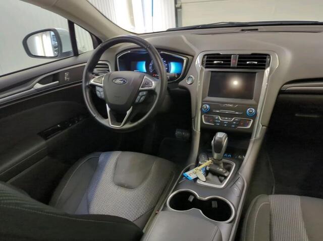 Ford MONDEO Wagon 2.0 Hybrid Titanium Automaat / Pdc.V+A / Navigatie / Radio-multimedia / Airco-ecc./