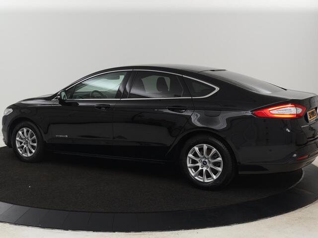Ford MONDEO 2.0 IVCT HEV Titanium X | Leder | Stoelverwarming | Camera | Adaptive cruise | Memory | Carplay | Full LED | Keyless | Navigatie | Park Assist | Dodehoek detectie | Climate control