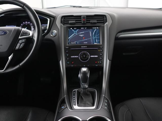 Ford MONDEO 2.0 IVCT HEV Titanium X | Leder | Stoelverwarming | Camera | Adaptive cruise | Memory | Carplay | Full LED | Keyless | Navigatie | Park Assist | Dodehoek detectie | Climate control