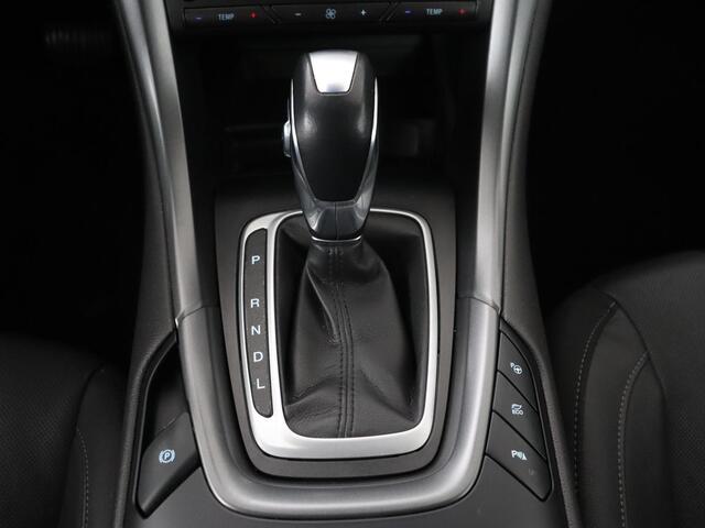 Ford MONDEO 2.0 IVCT HEV Titanium X | Leder | Stoelverwarming | Camera | Adaptive cruise | Memory | Carplay | Full LED | Keyless | Navigatie | Park Assist | Dodehoek detectie | Climate control