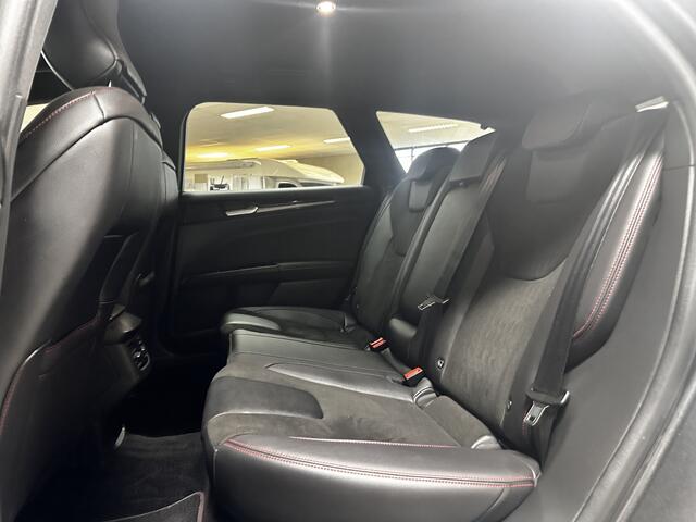 Ford MONDEO Wagon 2.0 IVCT HEV ST-Line/ Dealer Onderhouden!/ Automaat/ Zwarte Hemel/ Camera/ Elek.Klep/ Stoel+Voorruitverw./ Elek.Stoel+Memory/ 18''LMV/ LED Koplampen/ Keyless/ Dodehoekdet./ Apple+Android/ Clima/ Navi/ Cruise/ PDC.