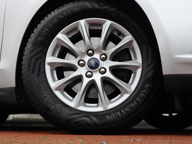 Ford MONDEO Wagon 1.5 Titanium Lease Edition | Clima | Cruise | Multimedia/navi | PDC |