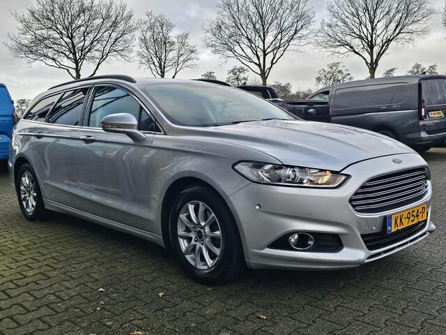 Ford MONDEO Wagon 1.5 Trend 160 pk | Cruise control | Navigatie | PDC v + a | Stuurwielbediening | Nette en goed onderhouden auto!