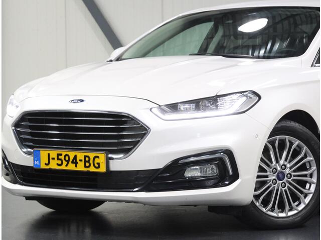 Ford MONDEO 188PK Hybride Titanium | 1ste eigenaar | LEER | Camera | Dodehoekdetectie | Electrische stoelen | Navigatie | AUTOMAAT | Stoel/stuur/verwarmd/verkoeld | Adaptive Cruise Control | Isofix | Privacy Glass |