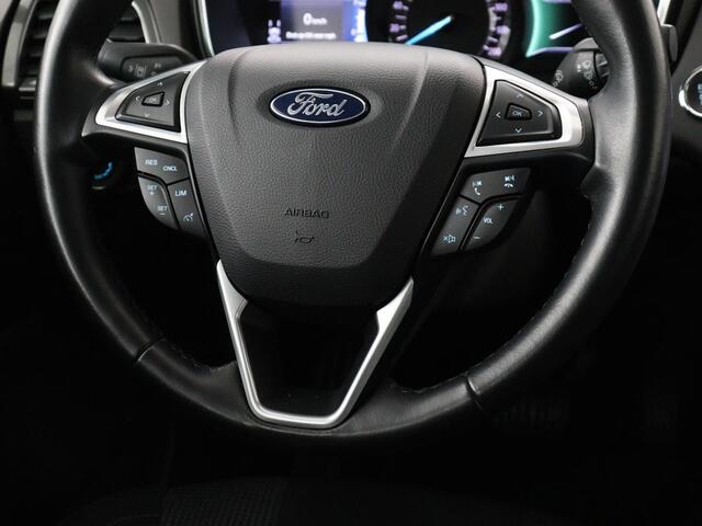 Ford MONDEO 2.0 IVCT HEV Titanium | Stoelverwarming | Carplay | Keyless | Navigatie | Climate control | Parkeerhulp | Cruise control | Bluetooth | DAB | Verwarmde voorruit