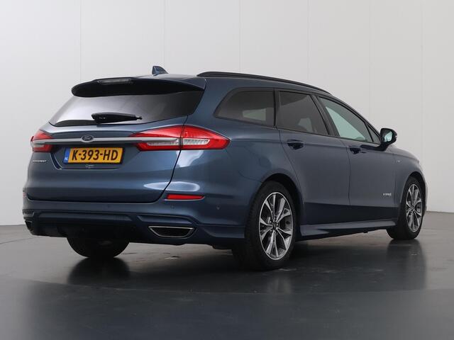 Ford MONDEO Wagon 2.0 IVCT HEV Vignale | Winterpakket | Cruise Control Adaptief | Parkeercamera | Navigatie | Elektr. Achterklep |