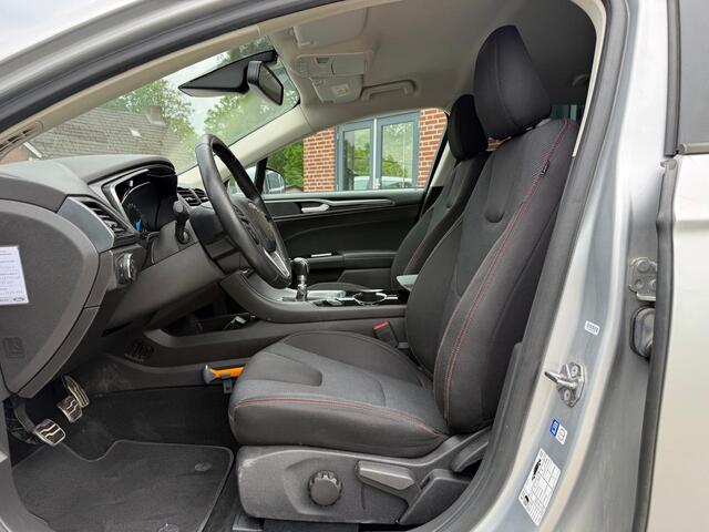Ford MONDEO Wagon 1.5 EcoBoost 160PK ST-Line Navi | Cruise | Afn. Trekhaak | Keyless | Stoel+Stuurverw
