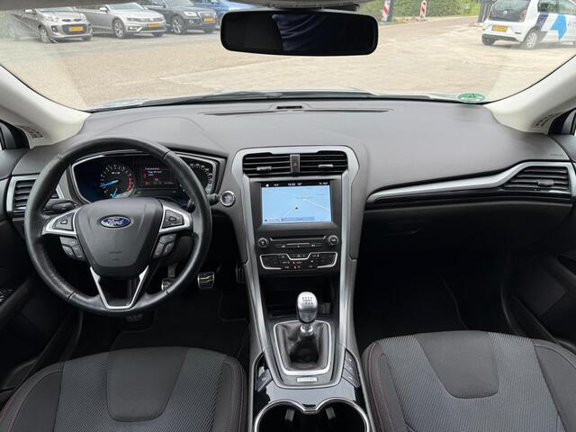 Ford MONDEO Wagon 1.5 EcoBoost 160PK ST-Line Navi | Cruise | Afn. Trekhaak | Keyless | Stoel+Stuurverw