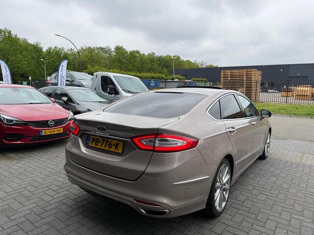 Ford MONDEO 2.0 Vignale | 1E EIGENAAR | 12MND GARANTIE | AUTOMAAT | LANE | LED | TREKHAAK | DAB | NAVI | CRUISE |