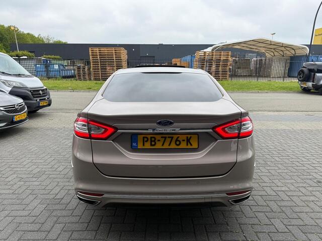 Ford MONDEO 2.0 Vignale | 1E EIGENAAR | 12MND GARANTIE | AUTOMAAT | LANE | LED | TREKHAAK | DAB | NAVI | CRUISE |