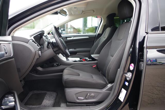 Ford MONDEO Wagon 1.5 160 PK Automaat Trend, Trekhaak, Memory, Camera