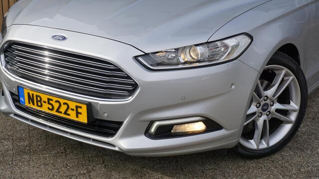 Ford MONDEO 1.5 160pk Titanium Pano.Dak Keyless Navi 19inch LM Stoel&Stuurwiel V.W. *NL auto* 110606km!