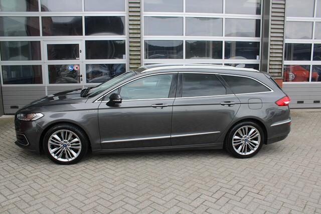 Ford MONDEO Wagon 2.0 IVCT HEV Vignale | 104.700 KM | Lederen interieur | Trekhaak | Adaptieve Cruise Control